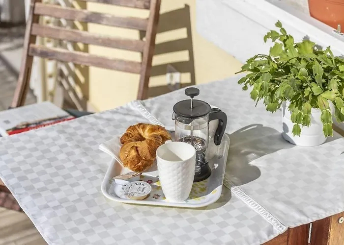 Tesla With Sea View Daire Poreč