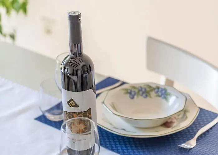 Tesla With Sea View Апартаменты Пореч